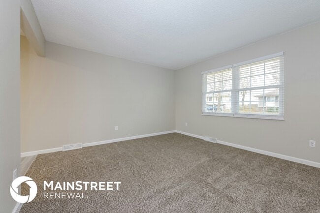 Photo - 504 SW Shamrock Pl