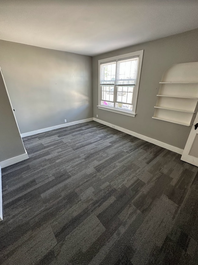 Photo - 427-429 W 16th Street Unit 429 A
