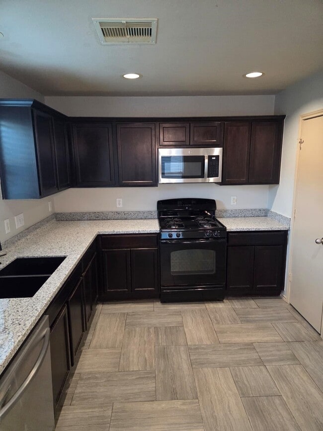 Photo - 5518 Rustling Gates Ln