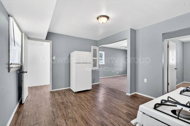 Photo - 409 Shepley Dr