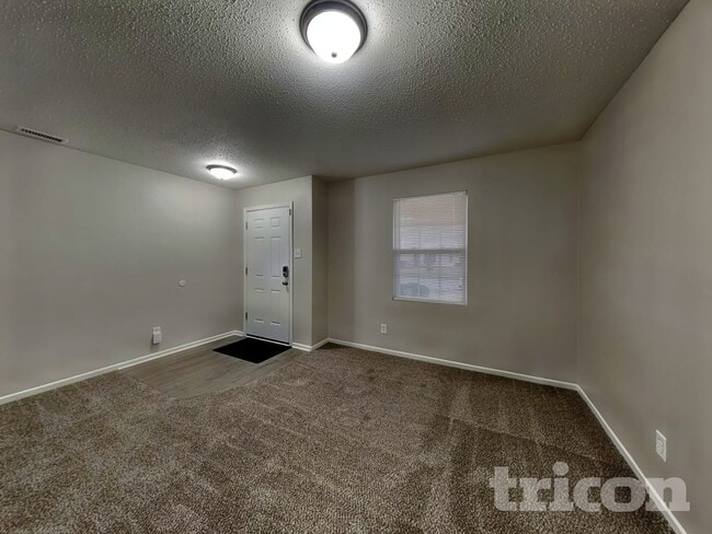 Photo - 2934 Ludwig Dr