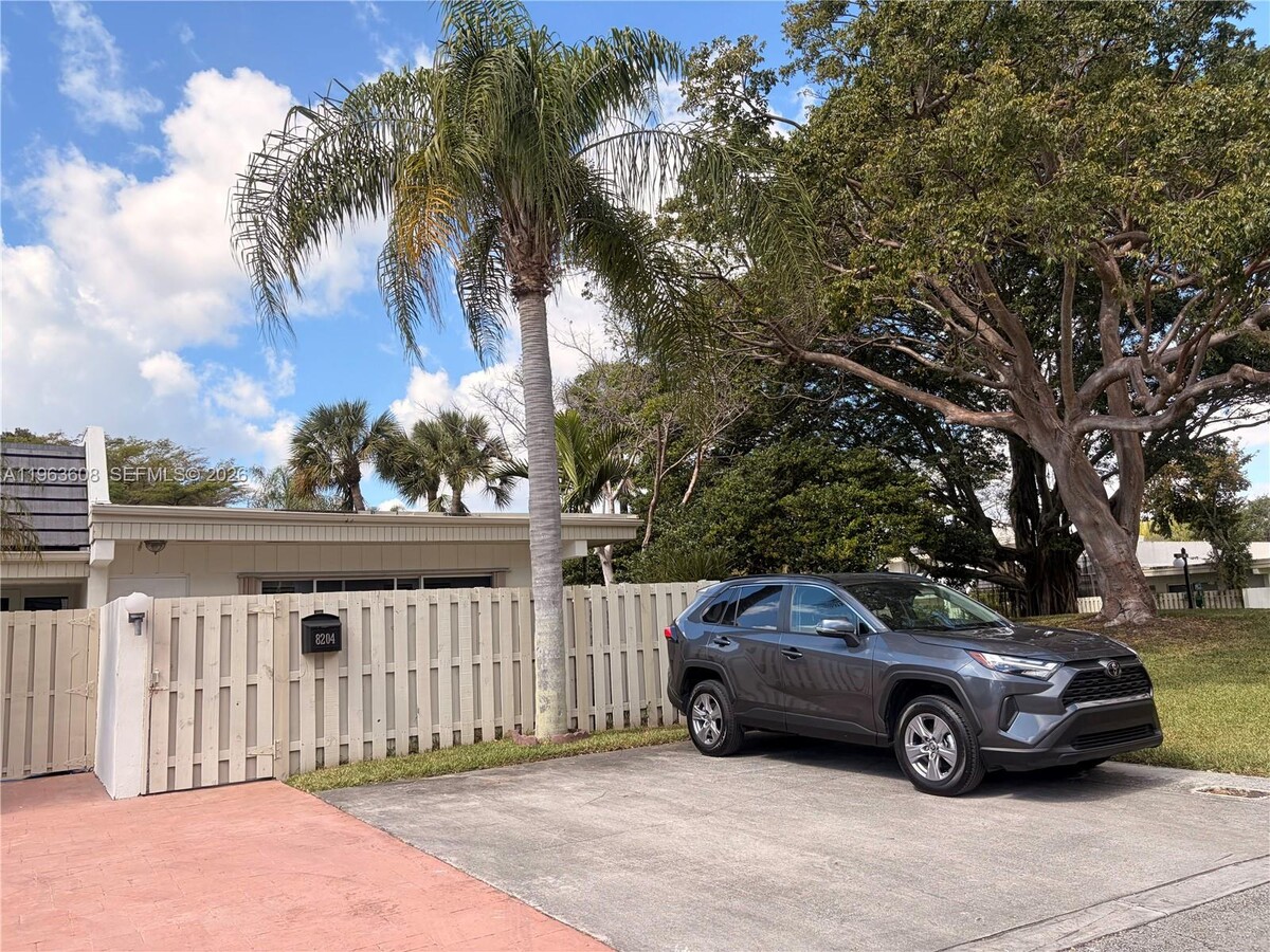 Photo - 8204 SW 82nd Pl