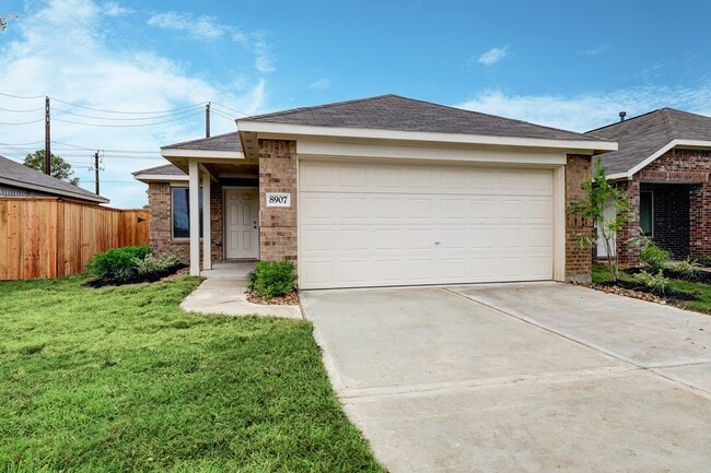 Building Photo - 8907 Estes Lks Dr