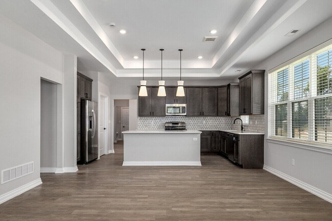 Photo - Encore at Heritage Woods