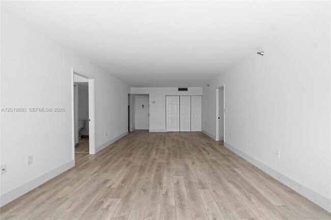 Photo - 20505 E Country Club Dr Unit 434