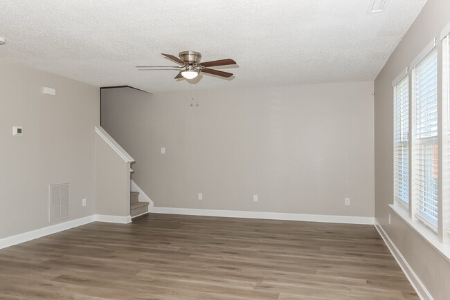 Photo - 5309 Suntan Lake Dr