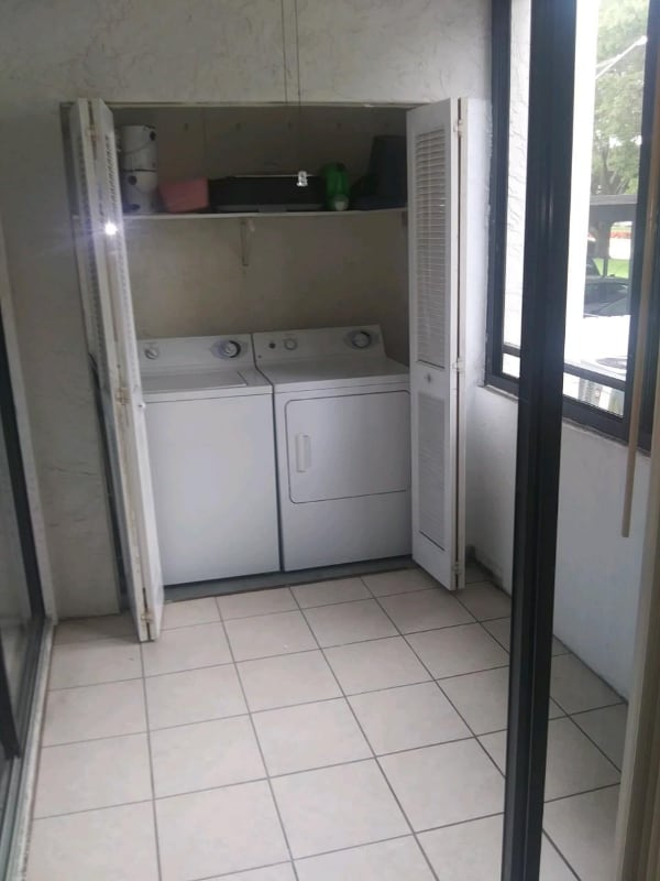 Photo - 2587 Countryside Blvd Unidad 6109