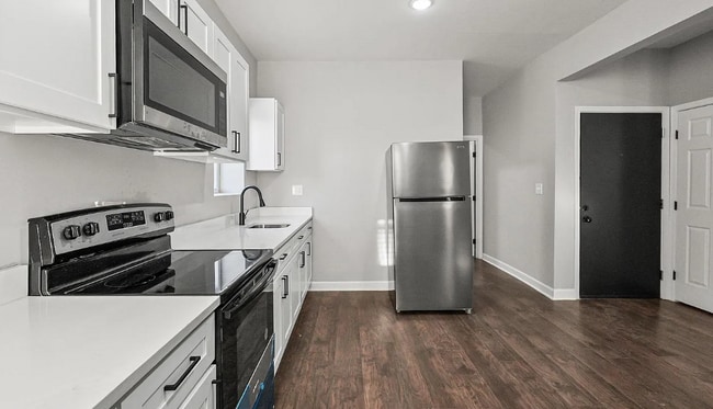 Photo - 2301 Whittier Ave