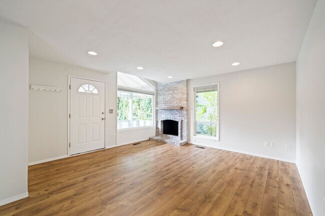 Photo - 18855 SW Wedgefield Ln