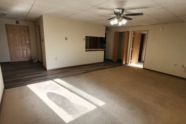 Living room - Blackhawk Manor