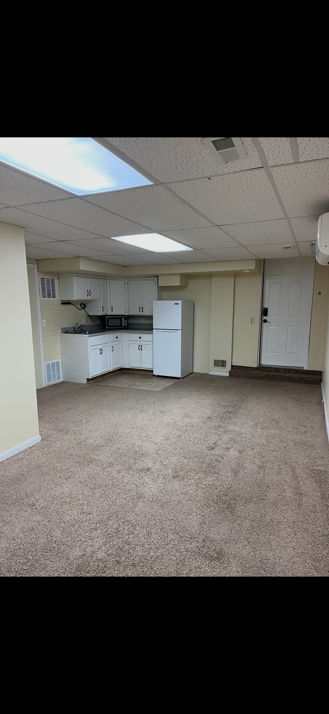 Photo - 111 S 38th St Unit 3