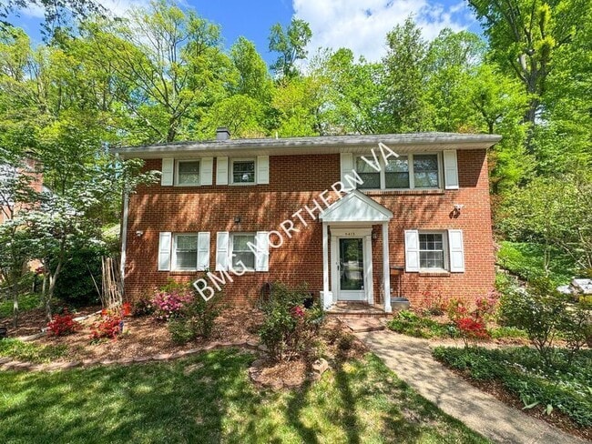 Building Photo - 6413 Berkshire Dr