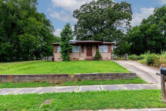 Photo - 3 Bedroom/2 Bath in Birmingham