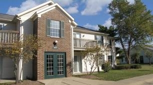 Deerfield Commons Apartments - Deerfield Commons Apartments