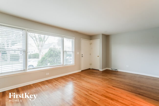 Photo - 3657 W 59th Pl