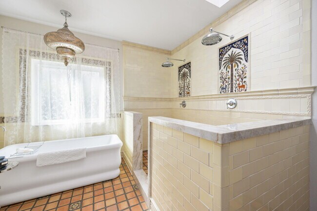 Photo - 73055 Amber St