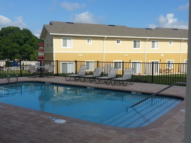 Photo - Evergreen Townhomes on Lake Buckeye