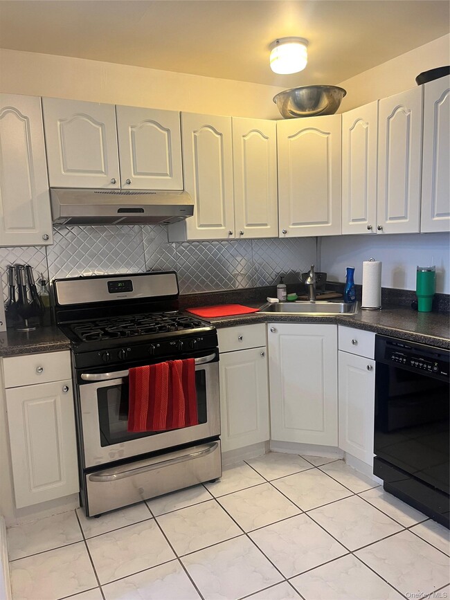 Photo - 31-17-31-42 42nd St Unit 2