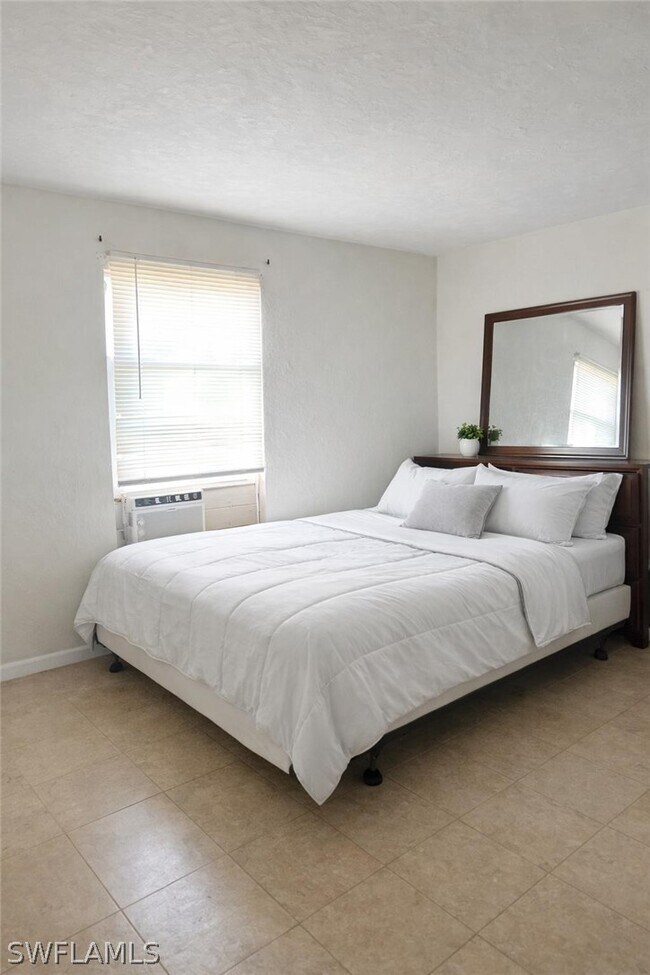 Photo - 5402 Hardee St