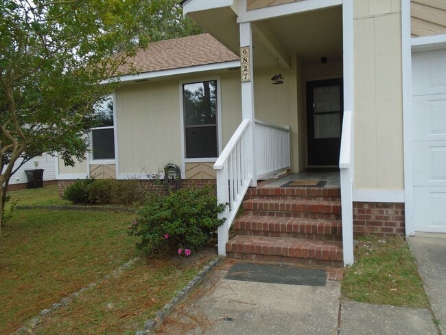 Photo - Renovated 3BD/2BA Single Family Home Avail...