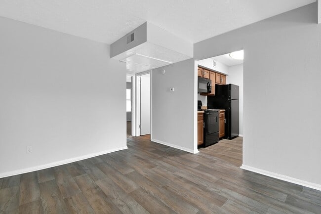 Mariners Village Apartments