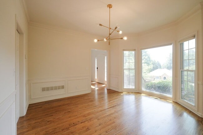 Photo - 5055 Mallory Ct