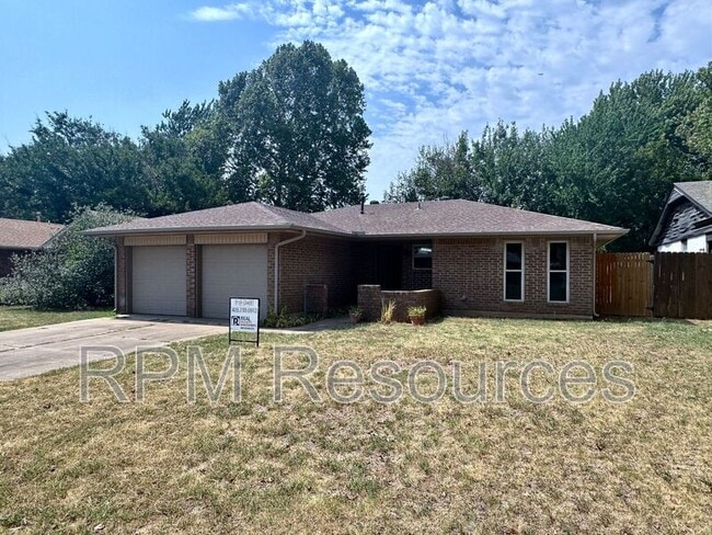 Photo - 405 Meadow Lake Dr