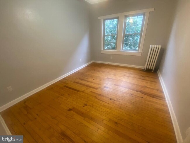 Photo - 109 N Thomas Ave Unit 2