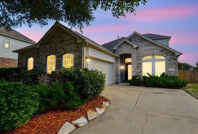 Building Photo - 3010 Rosebud Dale Ct