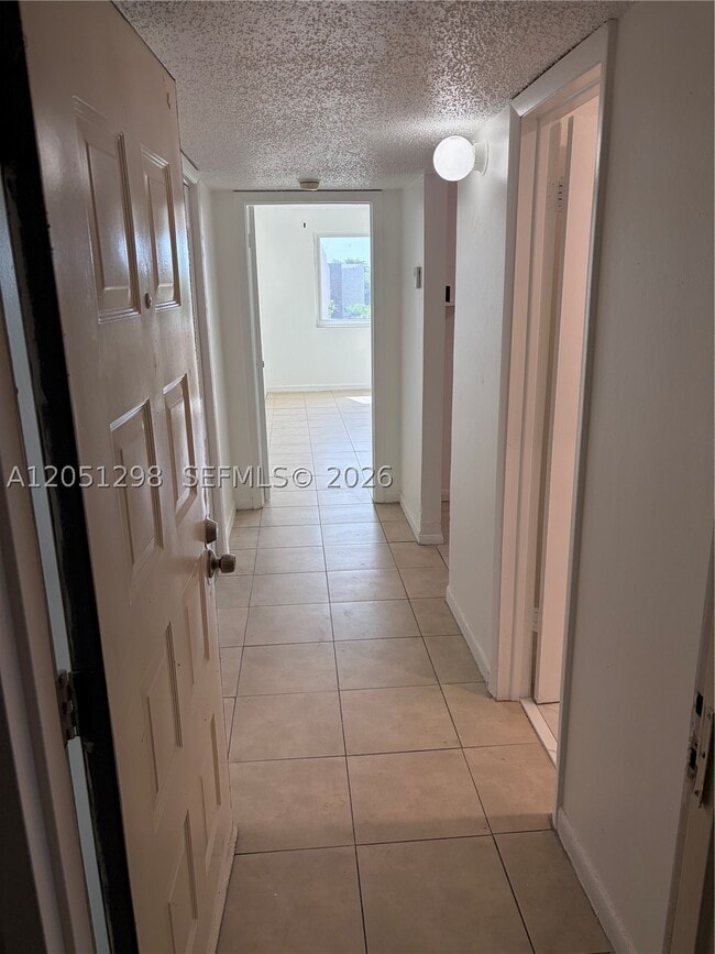 Photo - 6980 NW 186th St Unit 3-525A