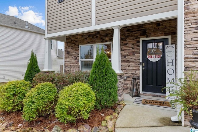 Photo - 325 Blackberry Blvd