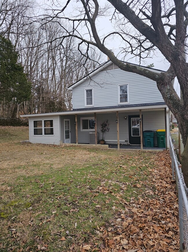 Building Photo - 310 Green St