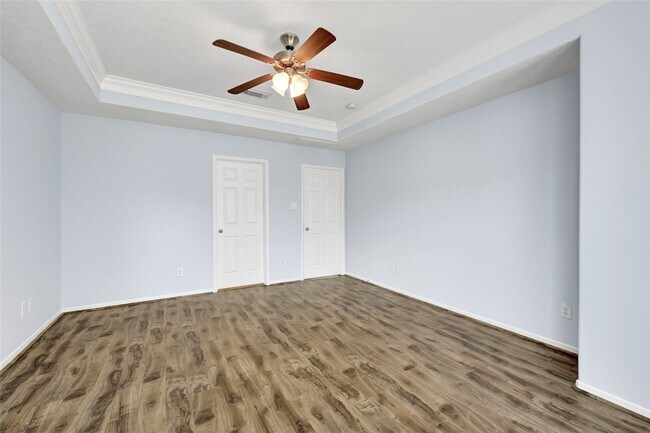 Building Photo - 6103 Sebastian Hill Dr