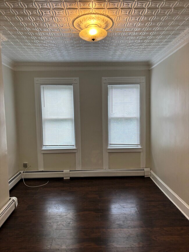 Photo - 708 6th St Unit 2