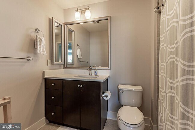 Photo - 815 N Patrick St Unidad 301