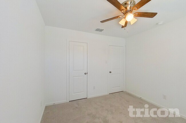 Photo - 1604 Parlier St