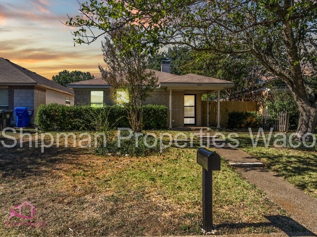 Photo - 1303 Chapel Creek Rd