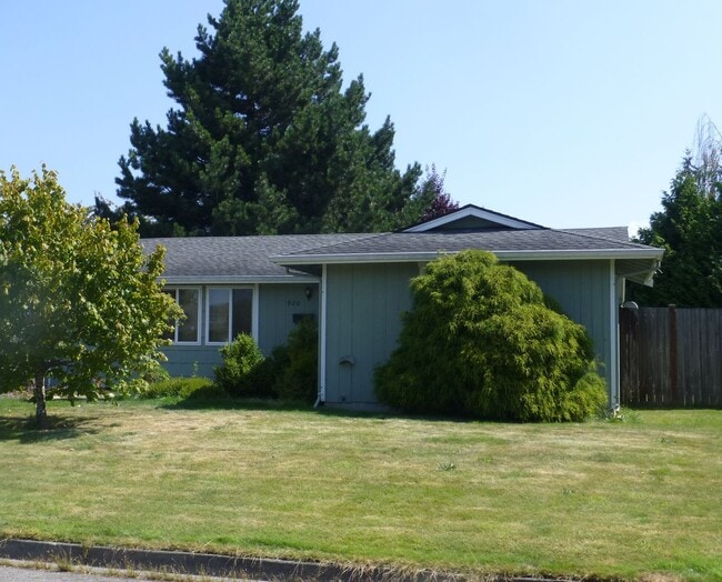 Building Photo - Cute little 3 bedroom, 1 bath in Mount Vernon Rental