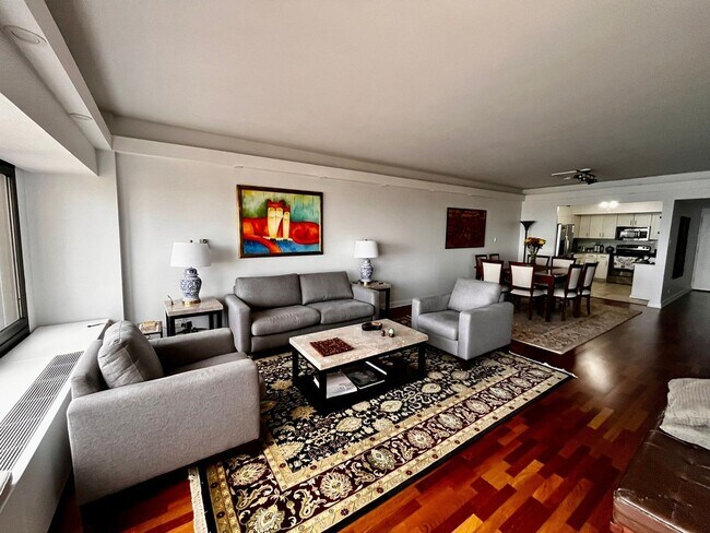 Photo - 175 E Delaware Pl Unidad 4603