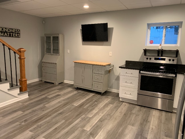 Photo - 2131 Addison Rd NE