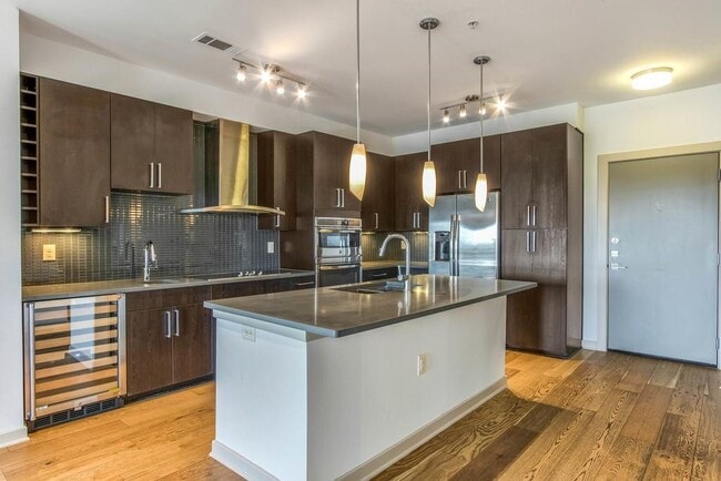 Photo - 3600 S Lamar Blvd Unit 405