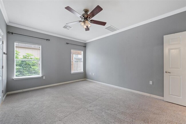 Photo - 7513 S Glenn St