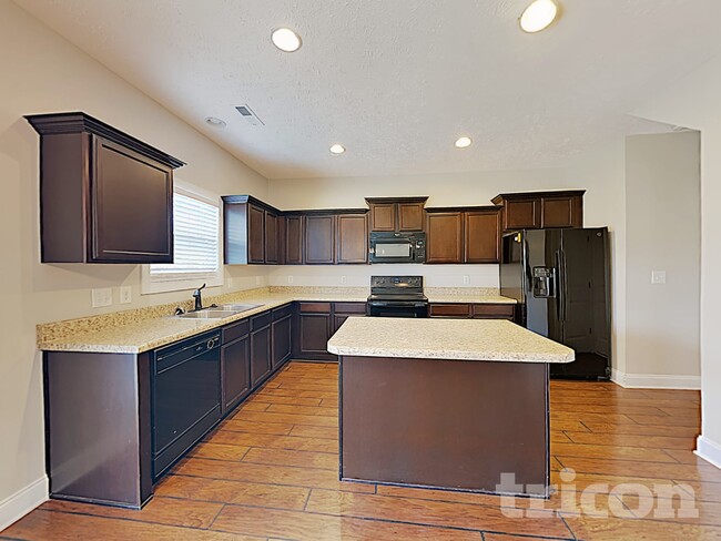 Photo - 1257 Morstead Dr