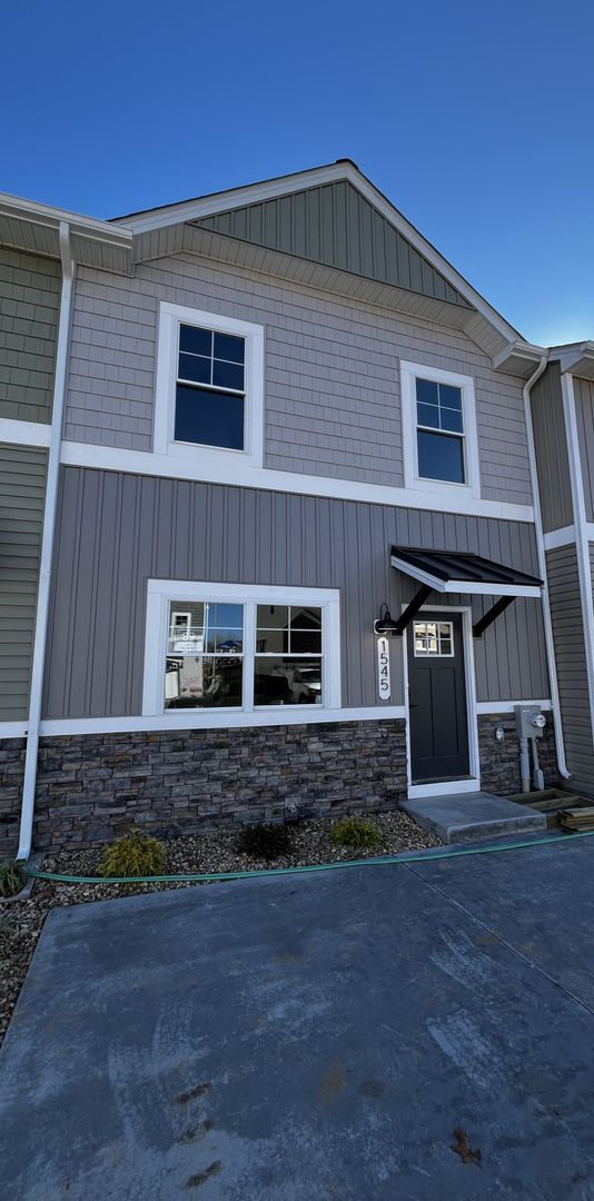 Luxury Townhome in Congers Creek - Luxury Townhome in Congers Creek
