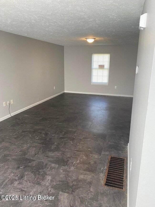 Photo - 2022 W Main St