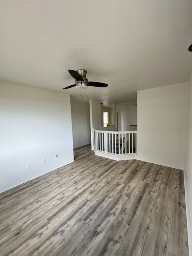 Photo - Royal Kunia 5 Bed 3 Bath 2 Car Garage