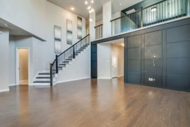 Photo - Beautiful 4/2.5 in Forney - like new!