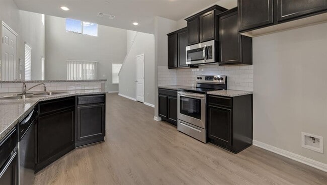 Photo - 516 E Slaughter Ln Unit 901