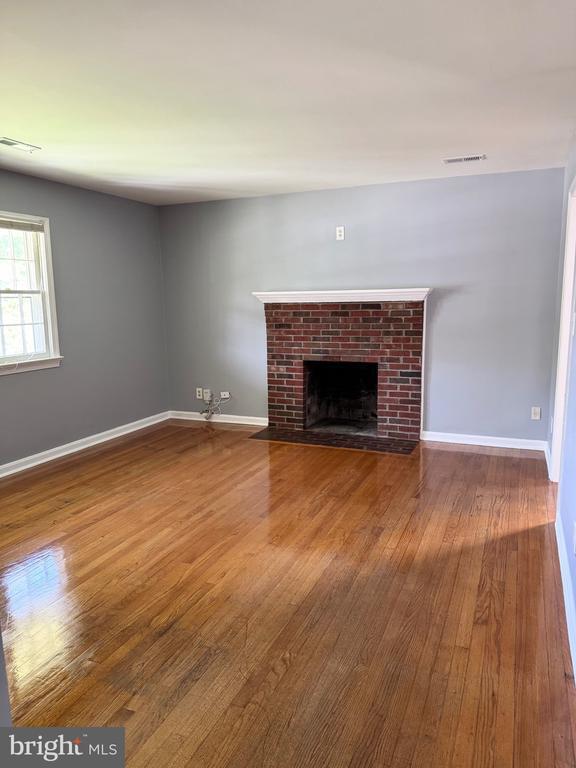 Photo - 1212 Payne St Unit #A-UPPER