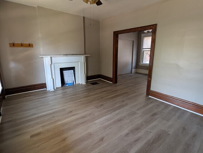 Photo - 324 E 20th Ave